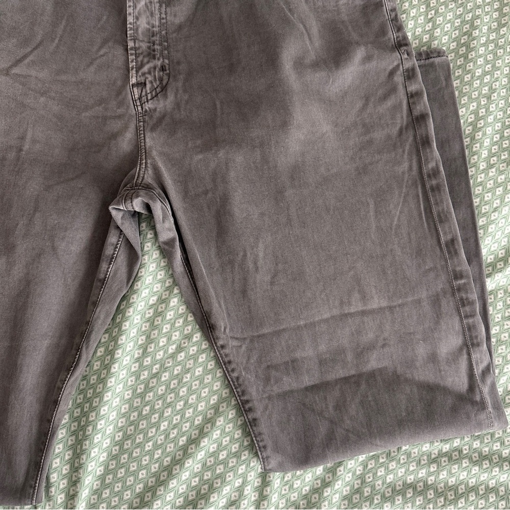 AG Graduate SUD Sueded Tailored Leg in Folkestone Grey - Picture 10 of 12